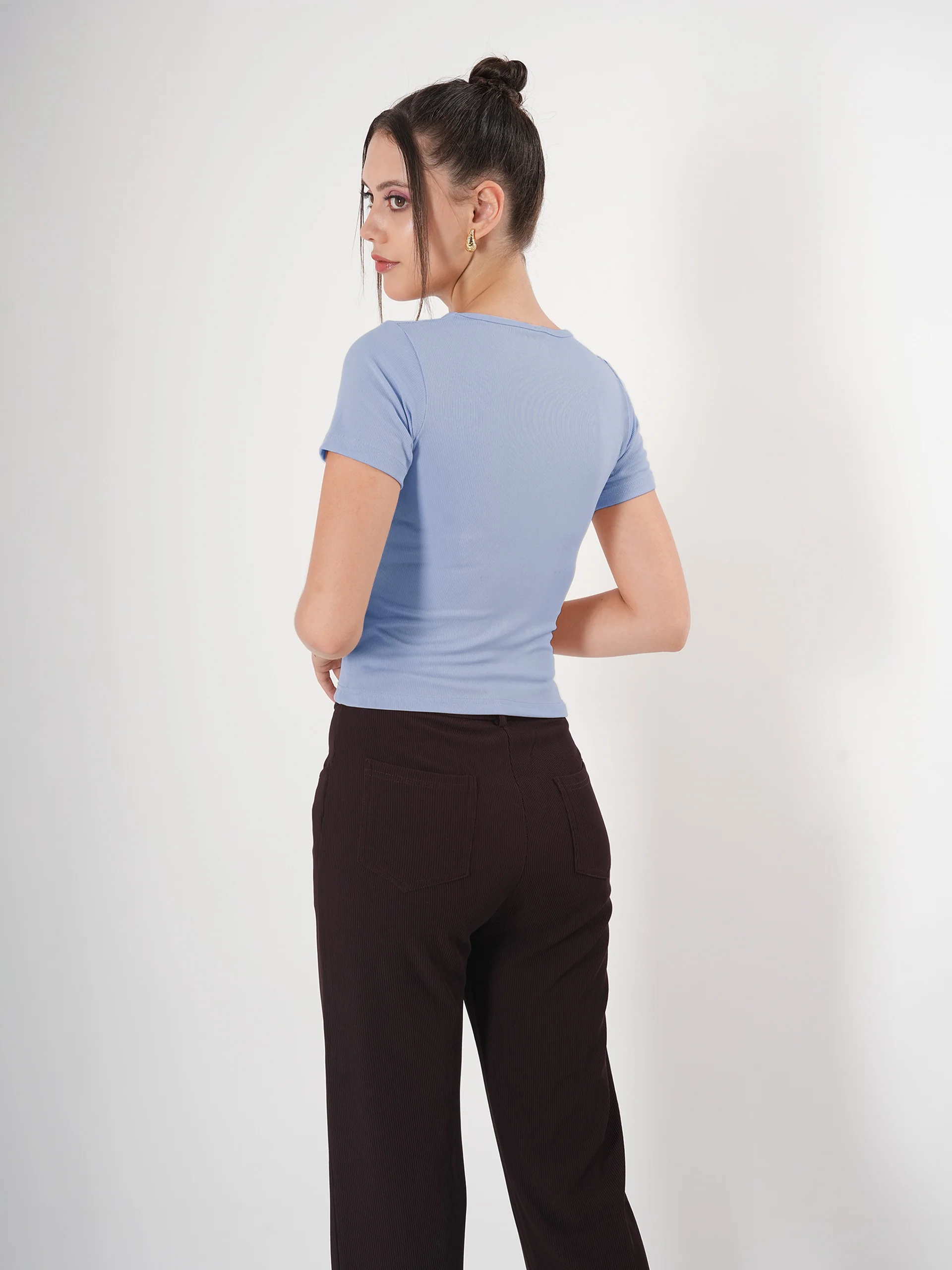 Clobug Solid Square Neck Half Sleeve Fitted Top - Image 15