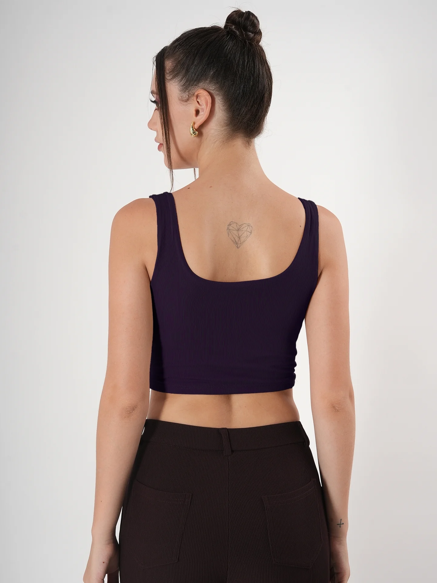 Clobug Solid Square Neck Sleeveless Body Fitted Crop Top - Image 26