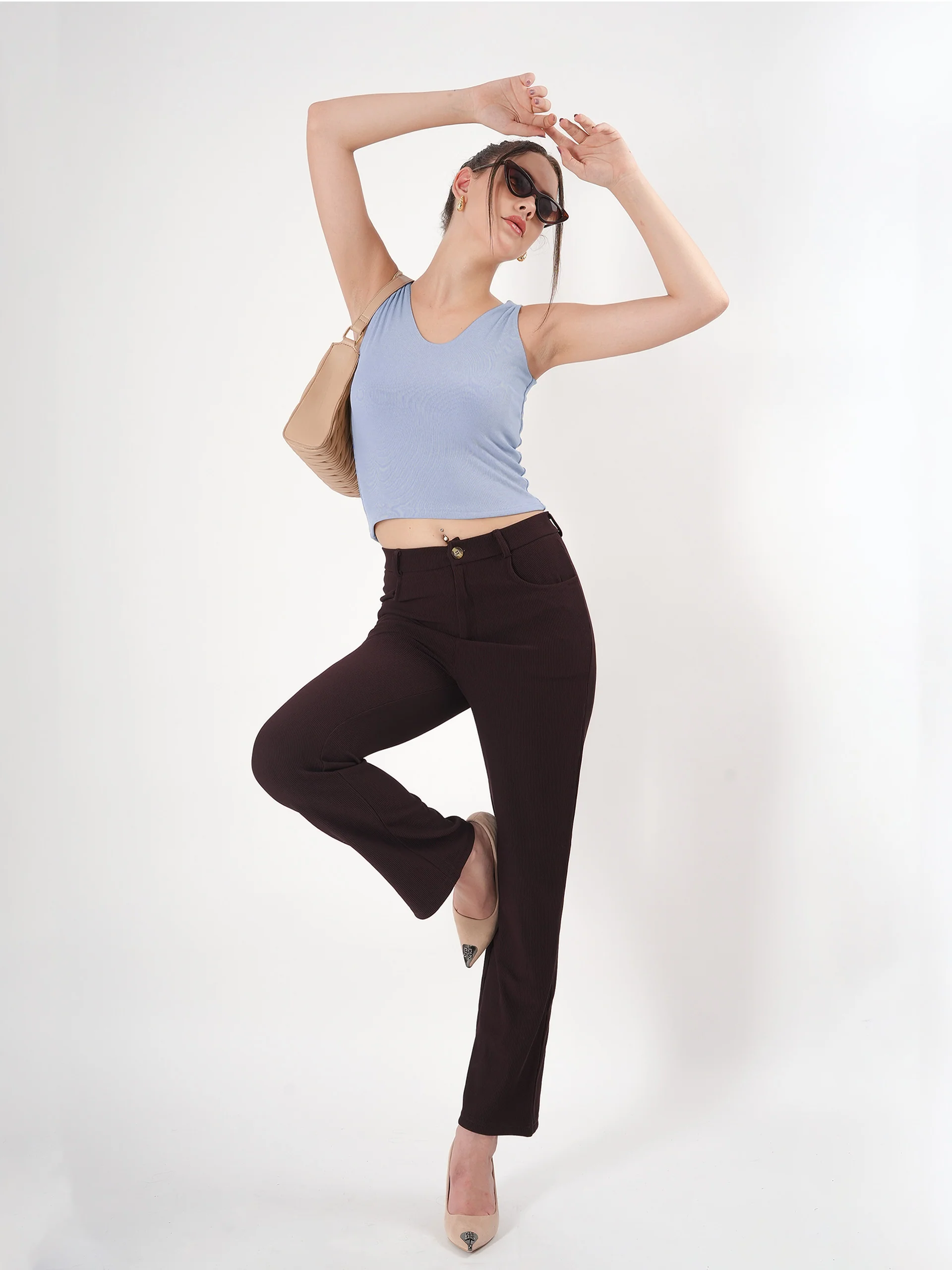Solid V Neck Sleeveless Fitted Crop Top For Women - Image 21