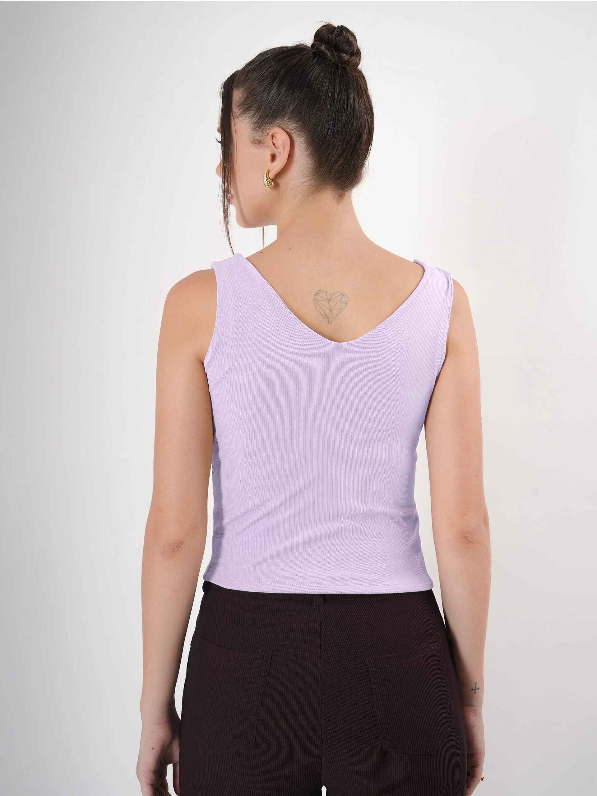 Solid V Neck Sleeveless Fitted Crop Top For Women - Image 26